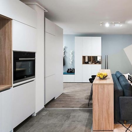Apartment Vivalia V6, Free Private Parking ทิมิชัวรา ภายนอก รูปภาพ